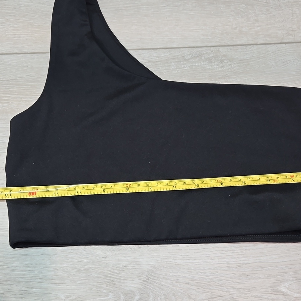 Girlfriend Collecrive Women Black One-Shoulder Crop Top Sz M Yoga - Picture 3 of 6